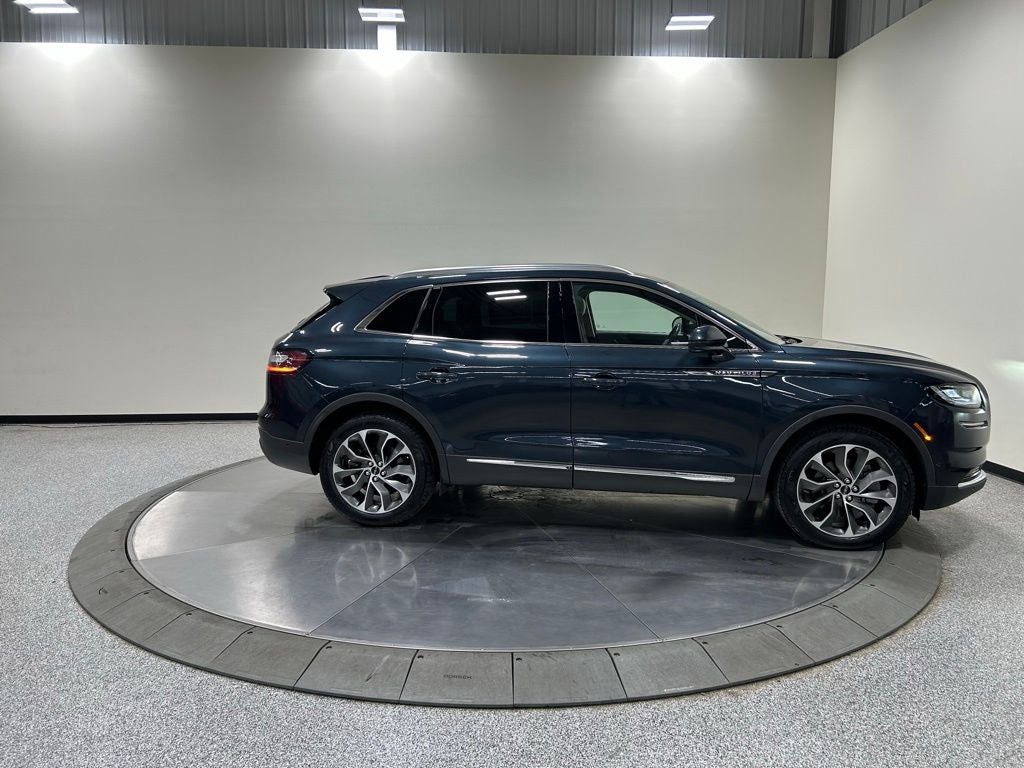 2021 Lincoln Nautilus Reserve