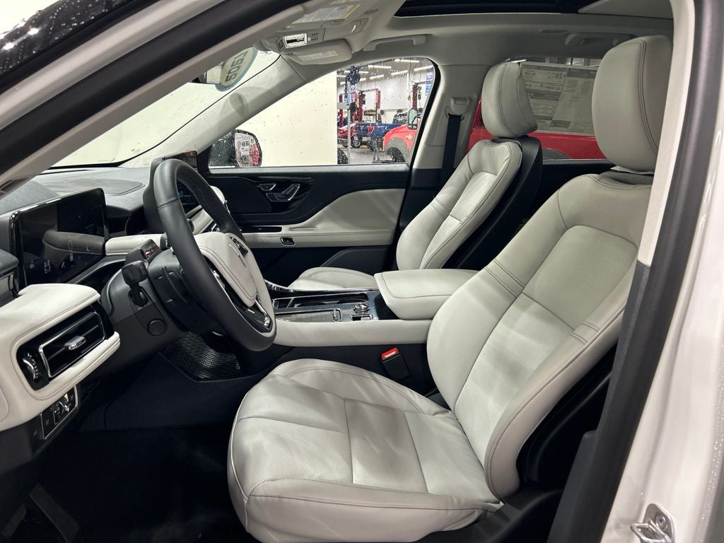 2027 Lincoln Aviator Premiere