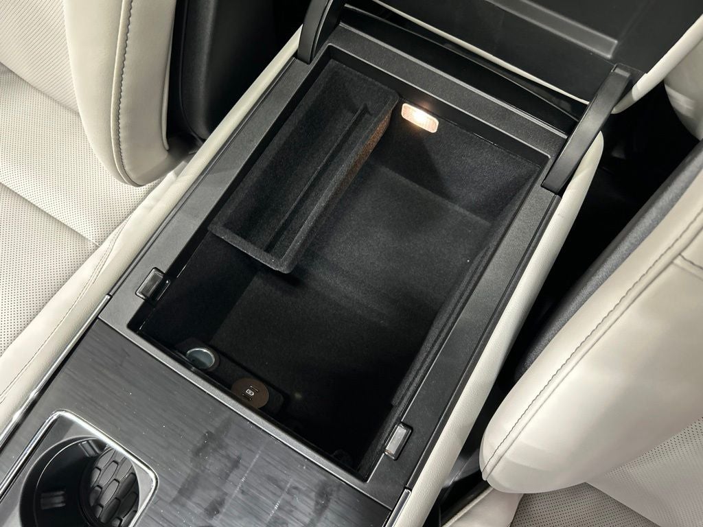 2027 Lincoln Aviator Premiere