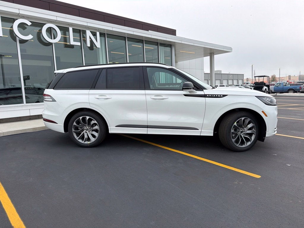 2027 Lincoln Aviator Premiere Premium