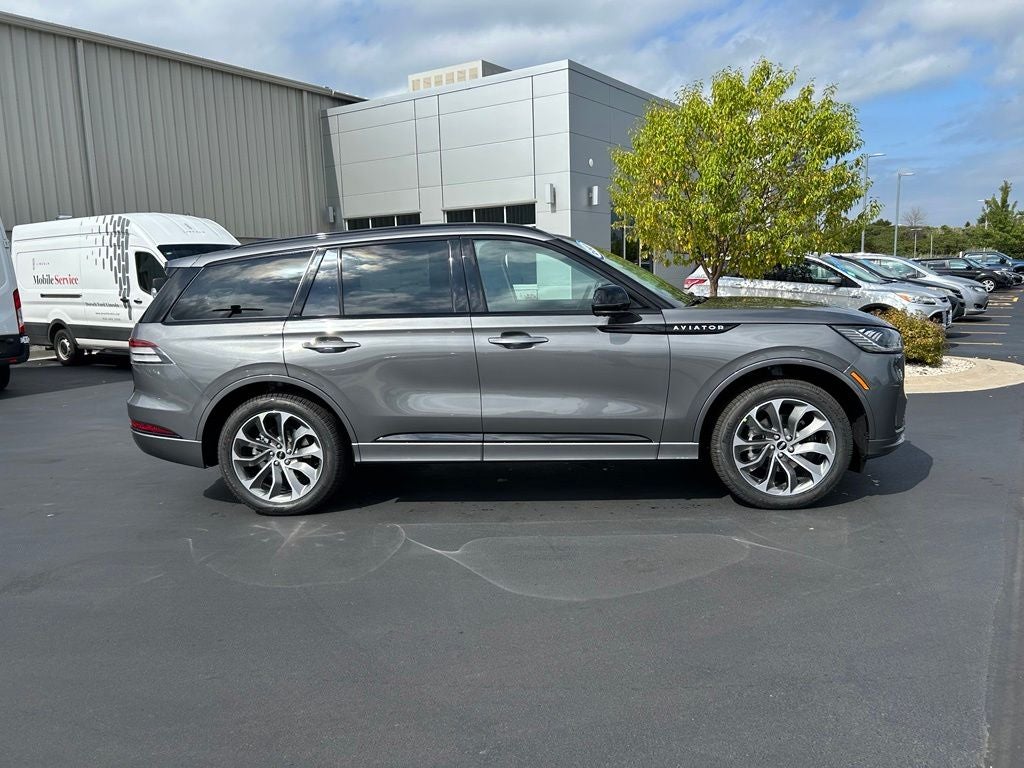 2027 Lincoln Aviator Premiere