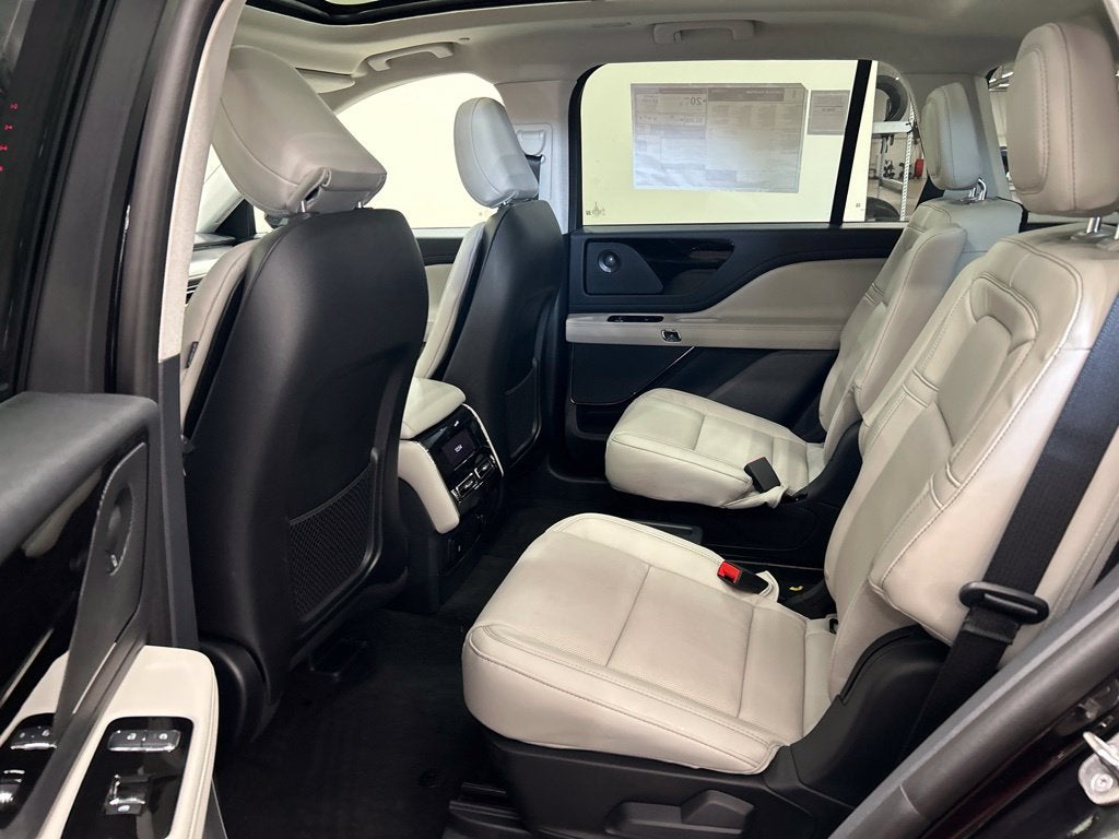 2027 Lincoln Aviator Reserve Premium