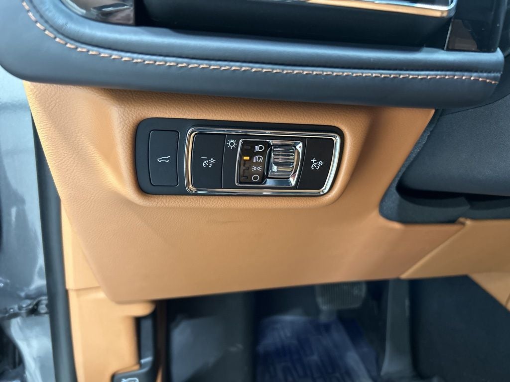 2025 Lincoln Aviator Black Label