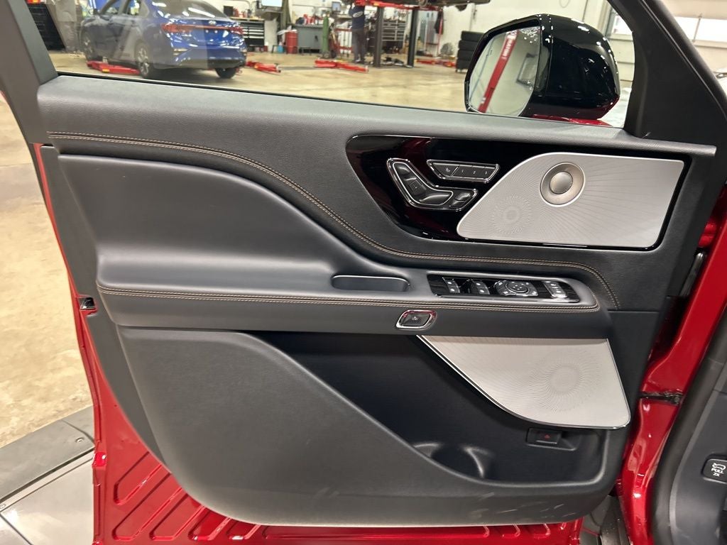 2026 Lincoln Aviator Black Label