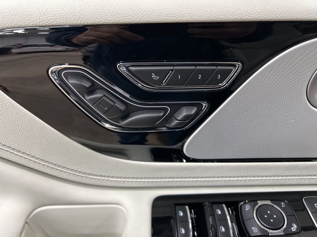 2026 Lincoln Aviator Black Label