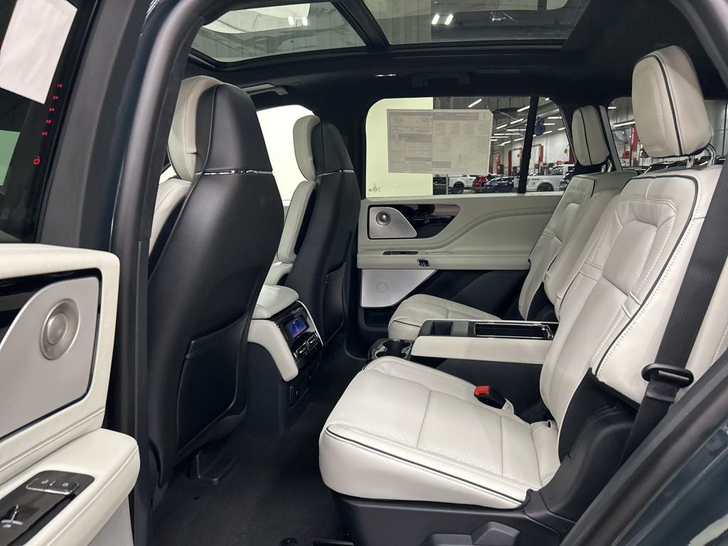 2026 Lincoln Aviator Black Label