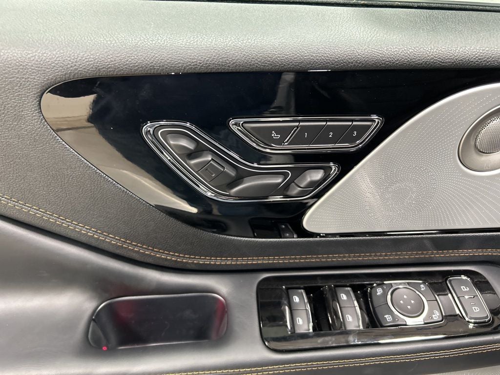 2026 Lincoln Aviator Black Label