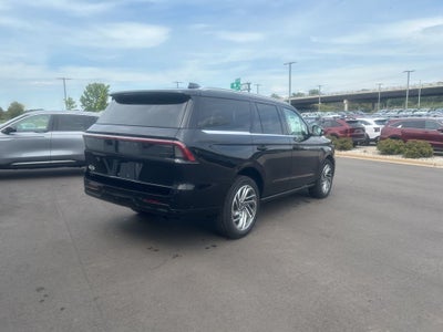 2025 Lincoln Navigator Reserve
