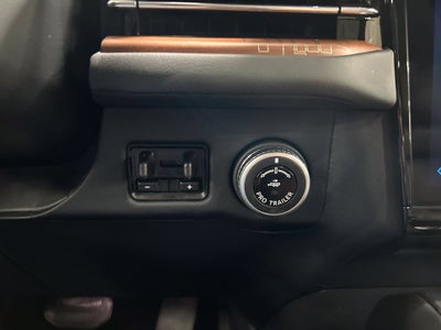 2027 Lincoln Navigator Black Label