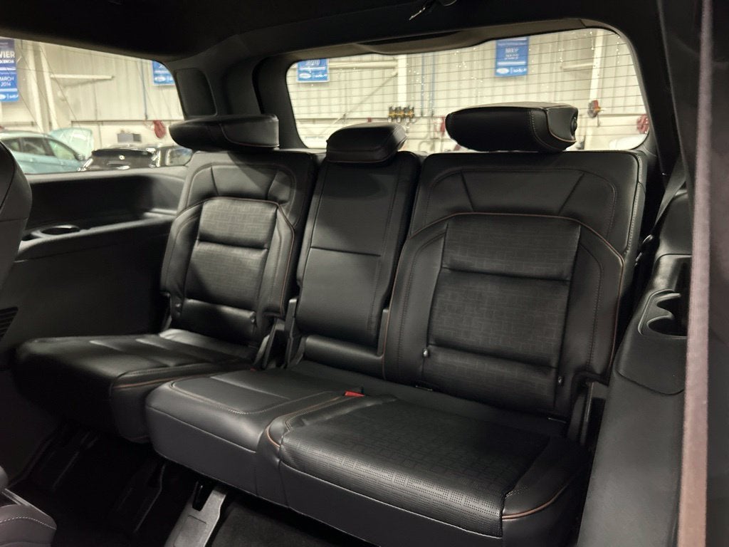 2027 Lincoln Navigator Black Label