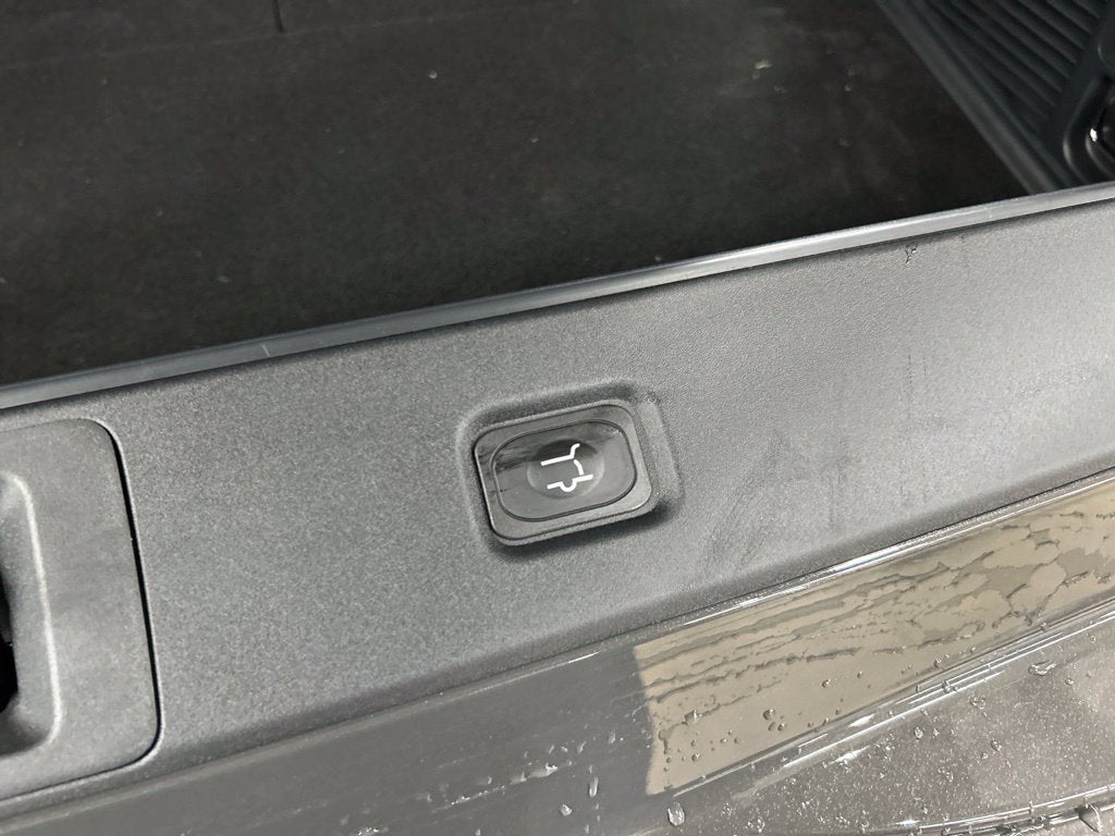 2027 Lincoln Navigator Black Label