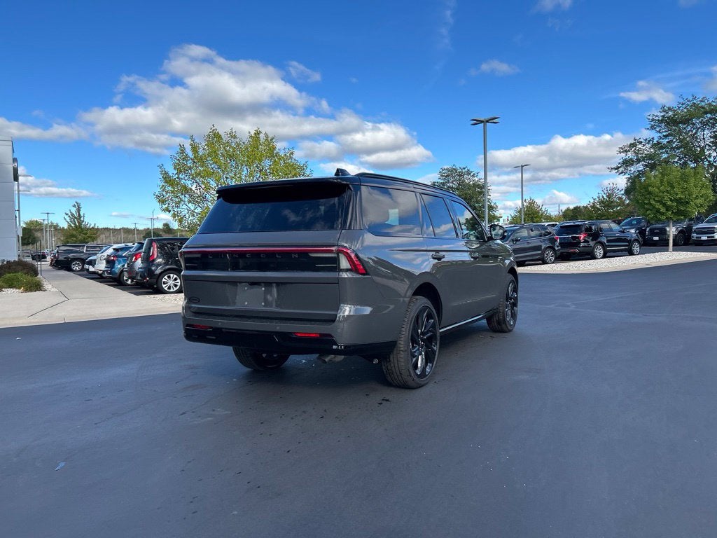 2027 Lincoln Navigator Black Label