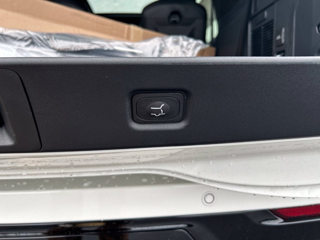 2027 Lincoln Navigator Black Label