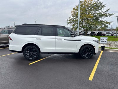 2027 Lincoln Navigator Black Label