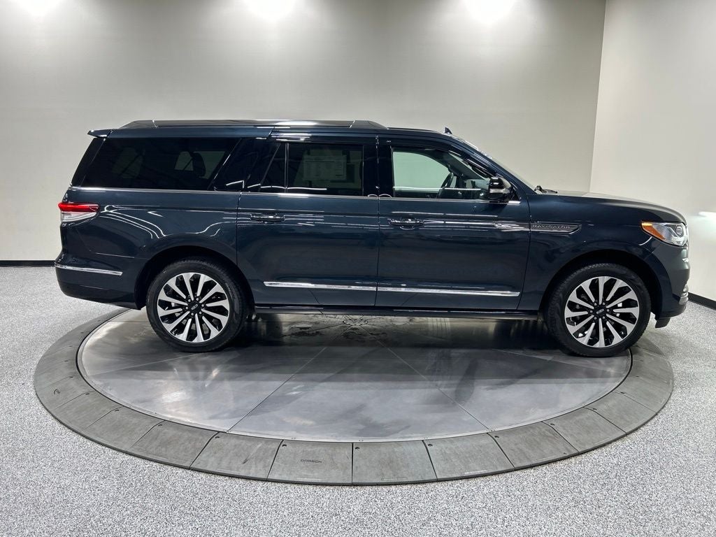 2024 Lincoln Navigator L Reserve