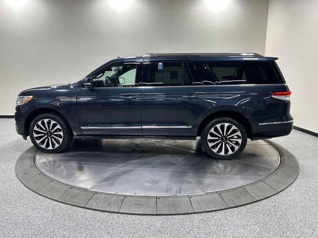 2024 Lincoln Navigator L Reserve