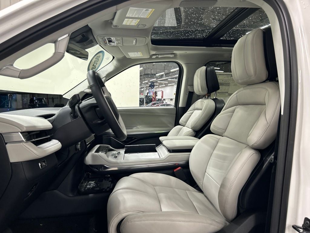 2026 Lincoln Navigator L Reserve