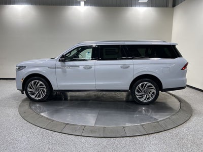 2026 Lincoln Navigator L Reserve