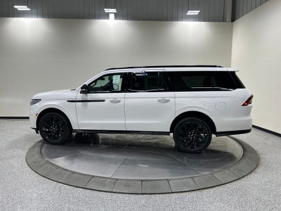 2026 Lincoln Navigator L Reserve