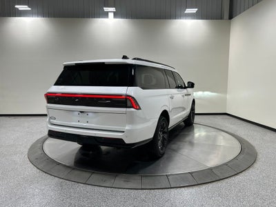 2026 Lincoln Navigator L Reserve