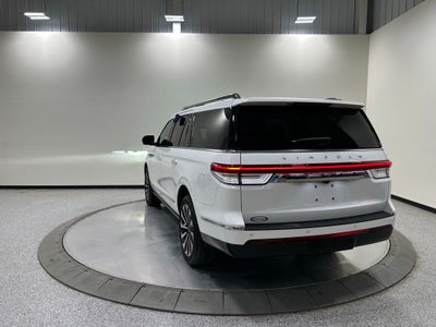 2023 Lincoln Navigator L Reserve