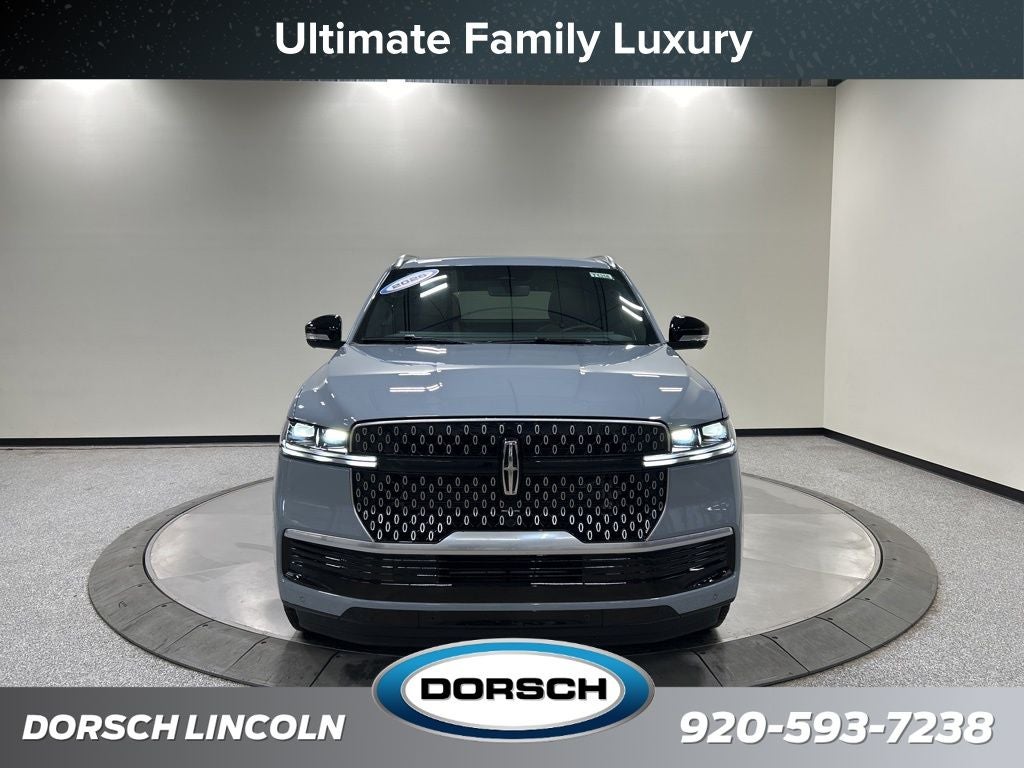 2026 Lincoln Navigator L Reserve