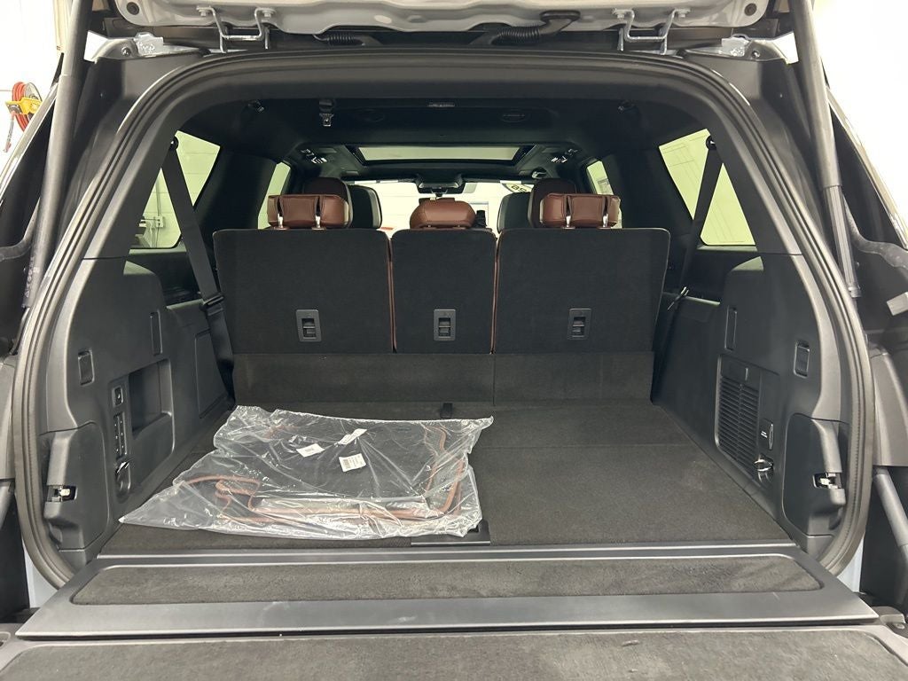2026 Lincoln Navigator L Reserve