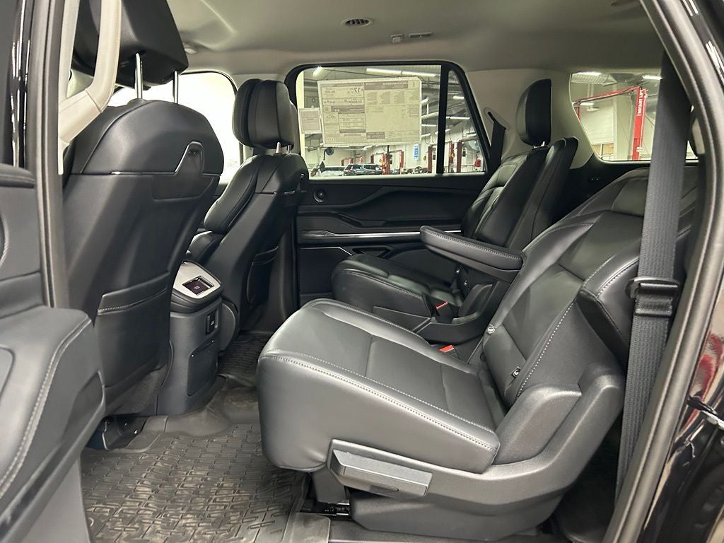 2026 Lincoln Navigator L Premiere