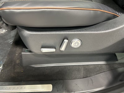 2026 Lincoln Navigator L Black Label