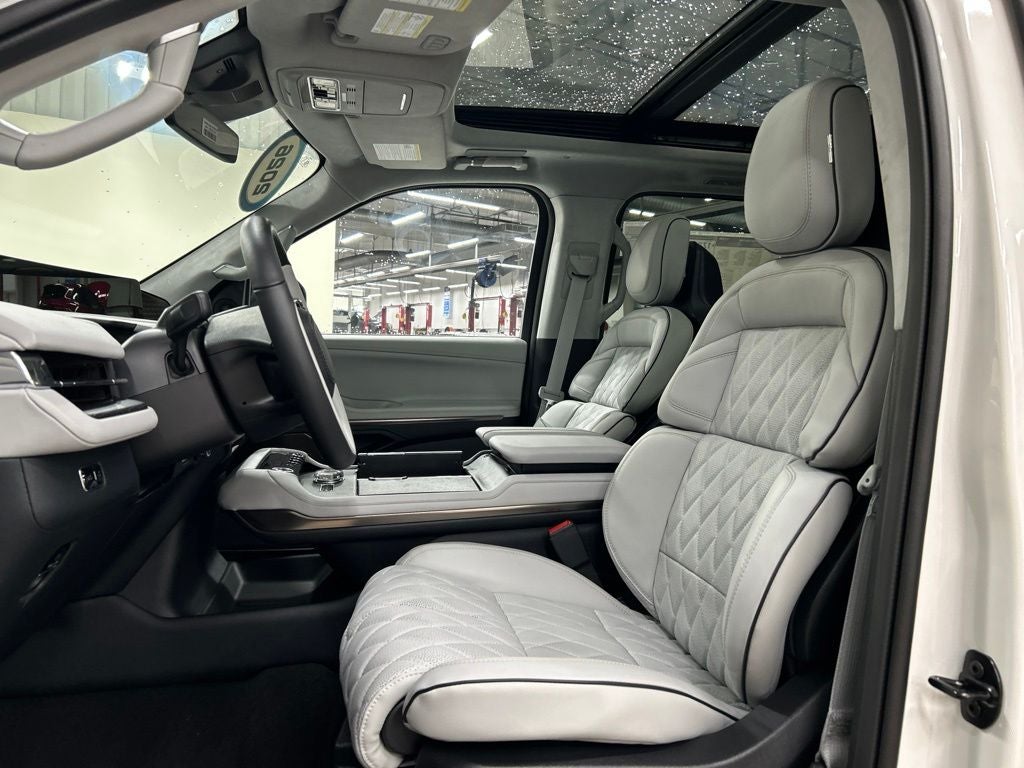 2026 Lincoln Navigator L Black Label
