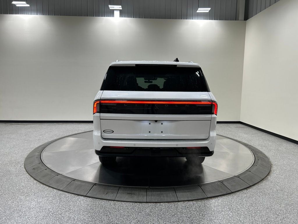 2026 Lincoln Navigator L Black Label
