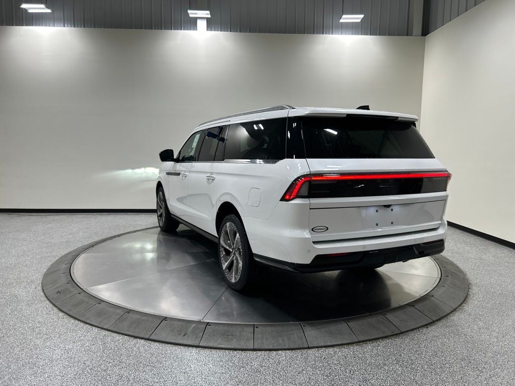 2026 Lincoln Navigator L Black Label
