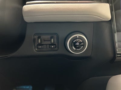 2026 Lincoln Navigator L Black Label