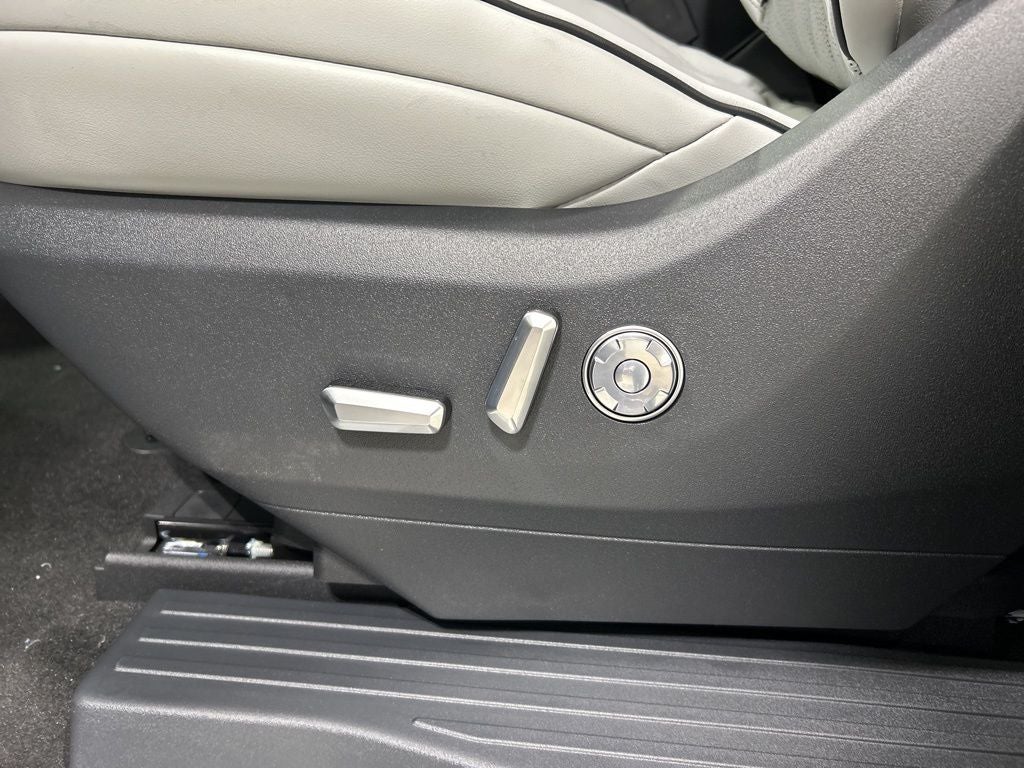 2026 Lincoln Navigator L Black Label