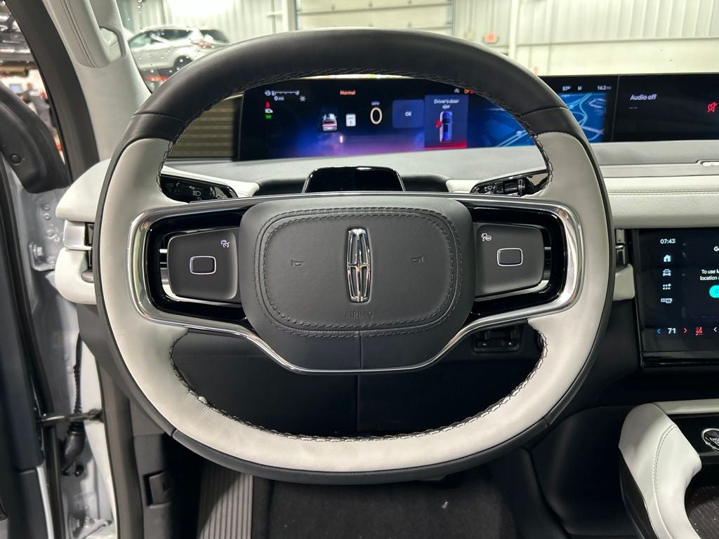 2026 Lincoln Navigator L Black Label