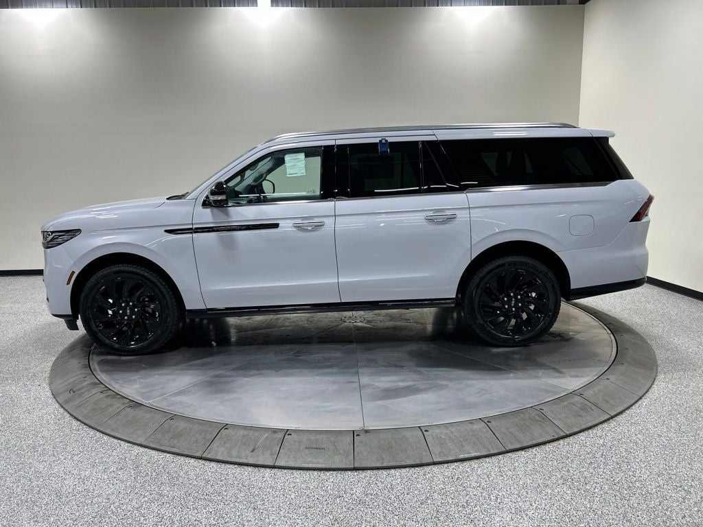 2026 Lincoln Navigator L Black Label
