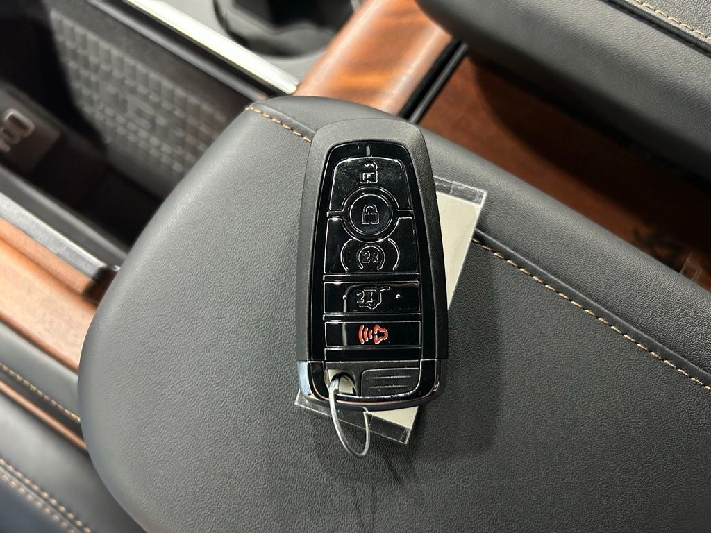 2026 Lincoln Navigator L Black Label