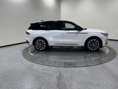 2026 Lincoln Nautilus Reserve