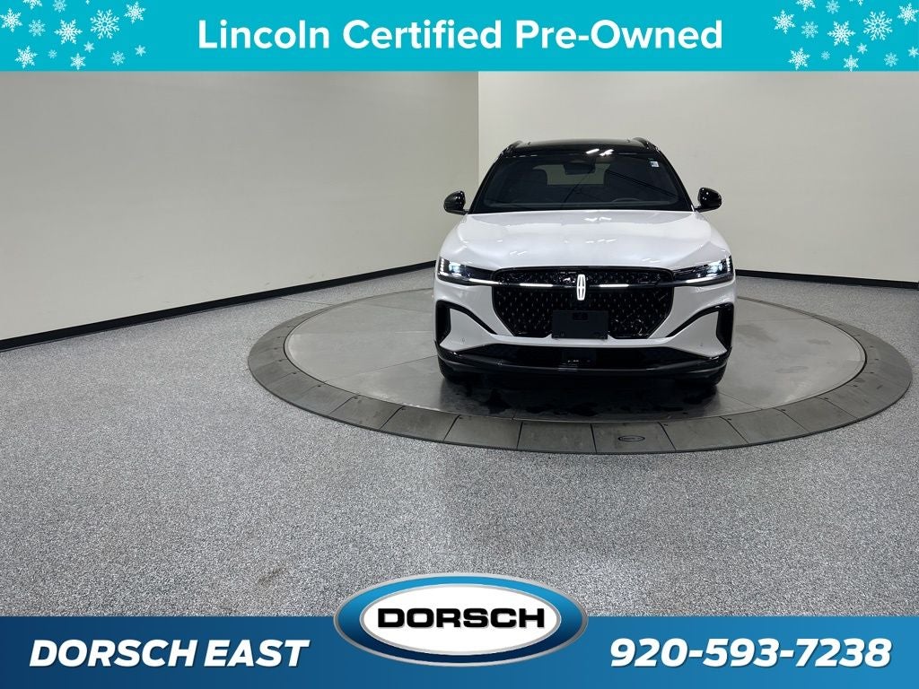 2025 Lincoln Nautilus Reserve