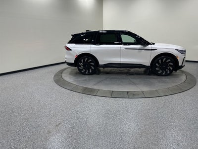 2025 Lincoln Nautilus Reserve