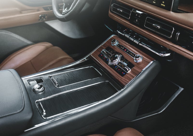 The front center console of a 2024 Lincoln Aviator® SUV is shown | Dorsch Lincoln in Green Bay WI