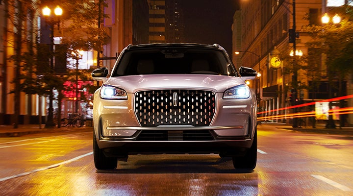 The striking grille of a 2024 Lincoln Corsair® SUV is shown. | Dorsch Lincoln in Green Bay WI