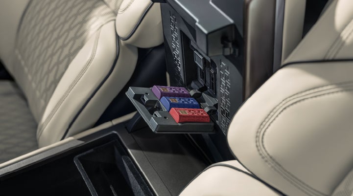 Digital Scent cartridges are shown in the diffuser located in the center arm rest. | Dorsch Lincoln in Green Bay WI