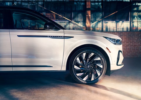 The wheels of the available Jet Appearance Package are highlighted. | Dorsch Lincoln in Green Bay WI