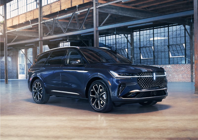 A 2024 Lincoln Nautilus® SUV is parked in an industrial space. | Dorsch Lincoln in Green Bay WI