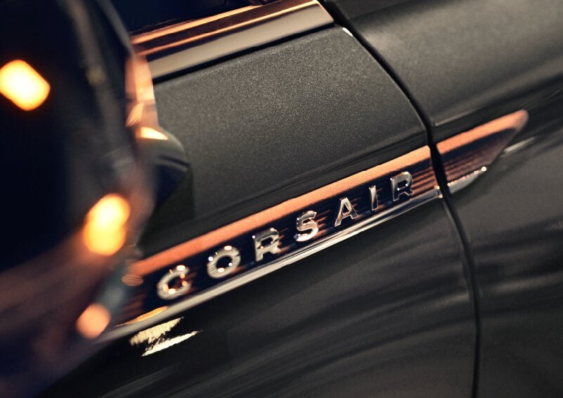 The stylish chrome badge reading “CORSAIR” is shown on the exterior of the vehicle. | Dorsch Lincoln in Green Bay WI
