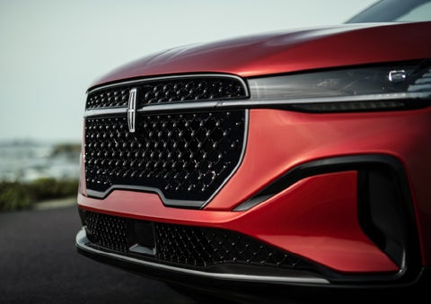 The sleek grille of a 2026 Lincoln Nautilus® SUV with the available Jet Appearance Package makes a bold statement. | Dorsch Lincoln in Green Bay WI