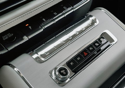 The piano key gear selector of a 2027 Lincoln Aviator® Back Label™ SUV. | Dorsch Lincoln in Green Bay WI